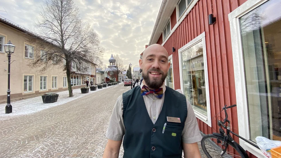 Markarbetet inför utbyggnaden av Systembolaget i Trosa började för tio dagar sedan: "Det känns bra", säger butikschef Elias Sålby. 