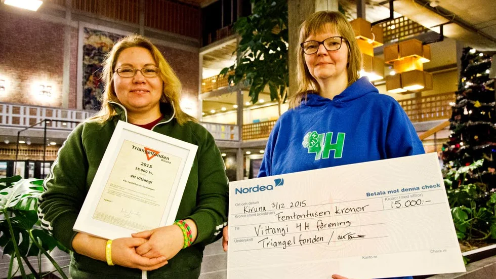 Välbehövligt tillskott. Vittangi 4H fick Triangelstipendium. ”Vi vill komma igång med verksamheten ordentligt”, säger Malin Uvén, till höger i bild. Till ­vänster Nina Niklasson.
