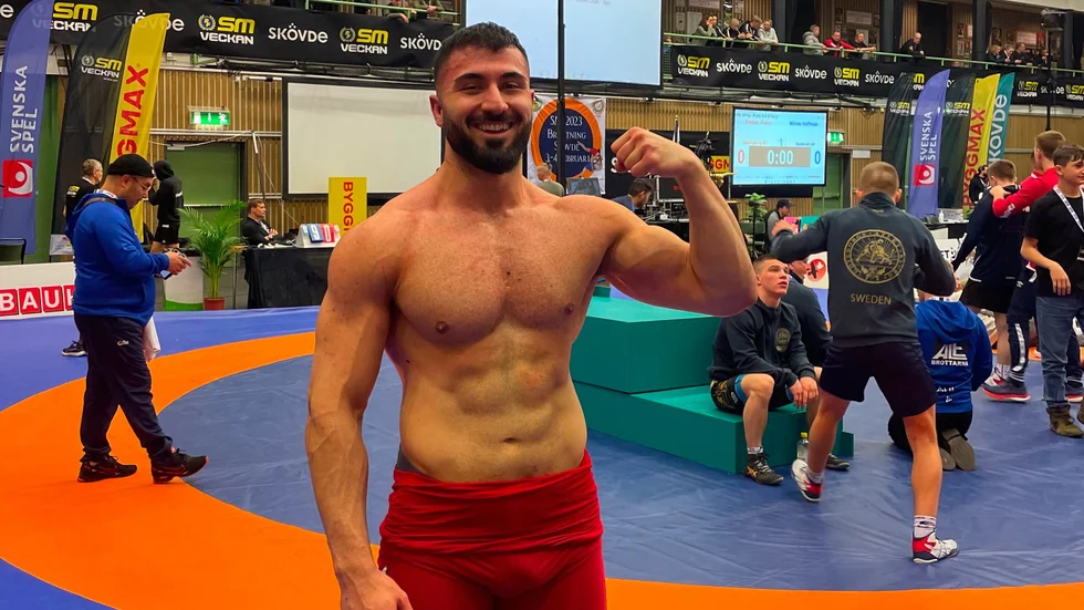 Farhad Anosheh tog SM-guld i helgen trots en ljumskskada. "Det känns ganska bra i dag, men jag kan fortfarande inte lyfta benet" säger han.