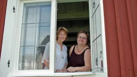 Församlingspedagog Inger Westerlund och diakon Eva Magnusson.