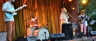 "Från jazzigt till Ronja Rövardotters vårskrik på två sekunder"