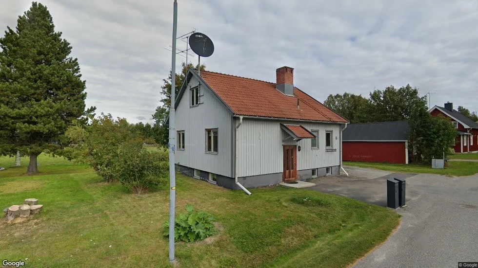 Gamla Granvägen 8