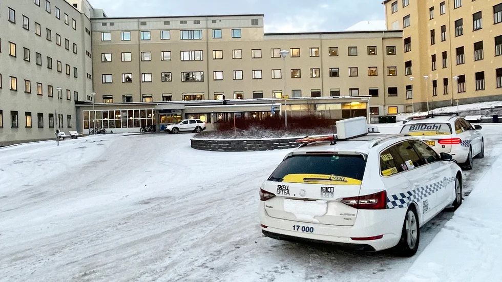 Skribenten vill se ett nytt sjukhus i Skellefteå och många förbättringar inom vården.