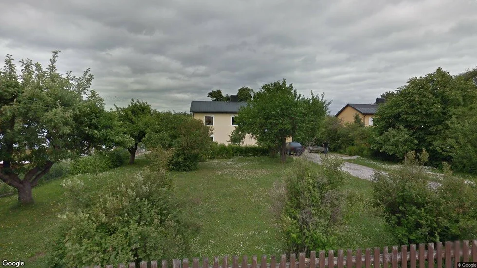 Oskarsvägen 8