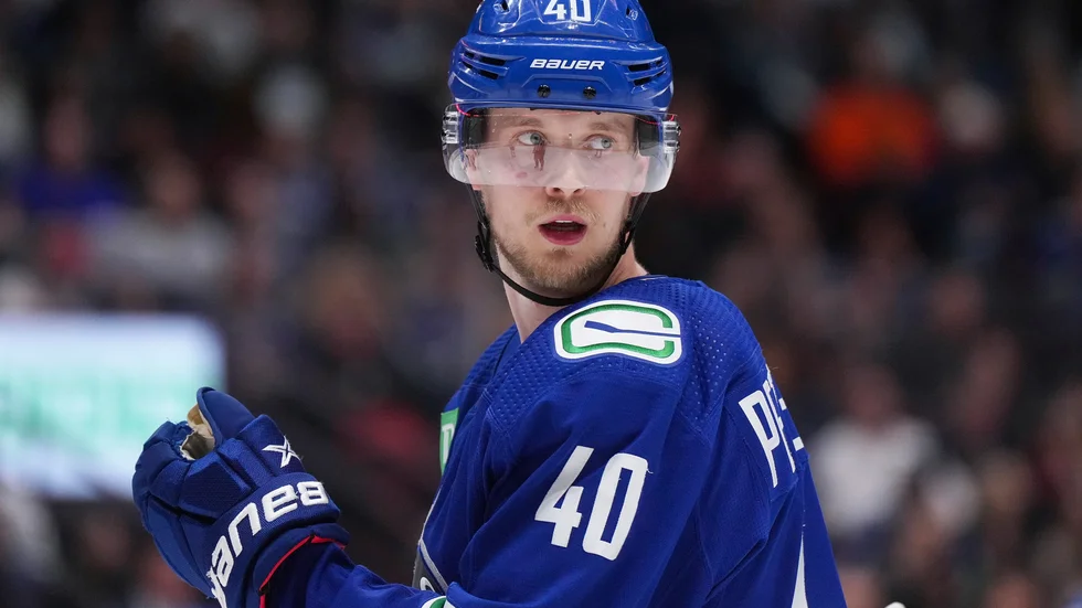 Elias Pettersson hade tackat ja till VM-spel, men hans försäkring blev för dyr. Arkivbild.