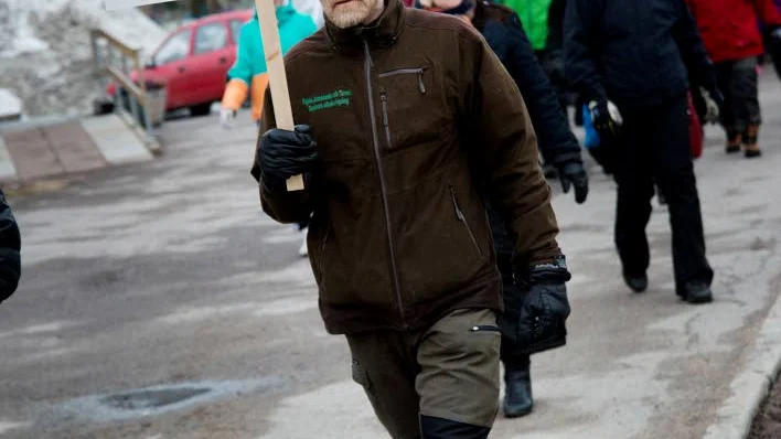 PROTESTER. Demonstration för                            byaskolorna våren 2015.