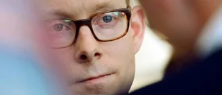 Ordförande i Ung vänster hotade skjuta Billström