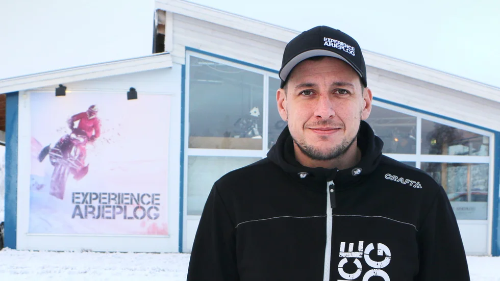 Alexander Söderström, vd för Experience Arjeplog, uppgav under torsdagen att plusgraderna kan ställa till spårprepareringen. "Det är väldigt varmt så det är svårt att hålla ihop något bra spår." (Arkivbild)