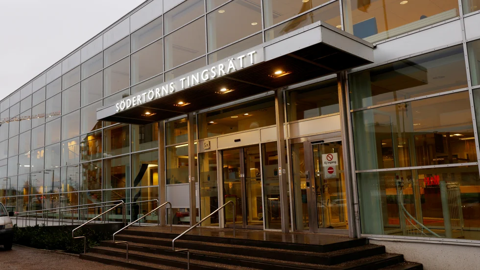 En man i 20-årsåldern häktades på måndagen vid Södertörns tingsrätt. Han misstänks för inblandning i ett människorov. Arkivbild.