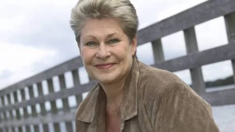 Privatekonomen Ann-Sofie Magnusson tycker att även unga bör fundera på sin pension. Det är viktigt att komma ihåg att hela livets inkomst har betydelse för pensionen.Foto: Lars Lydig