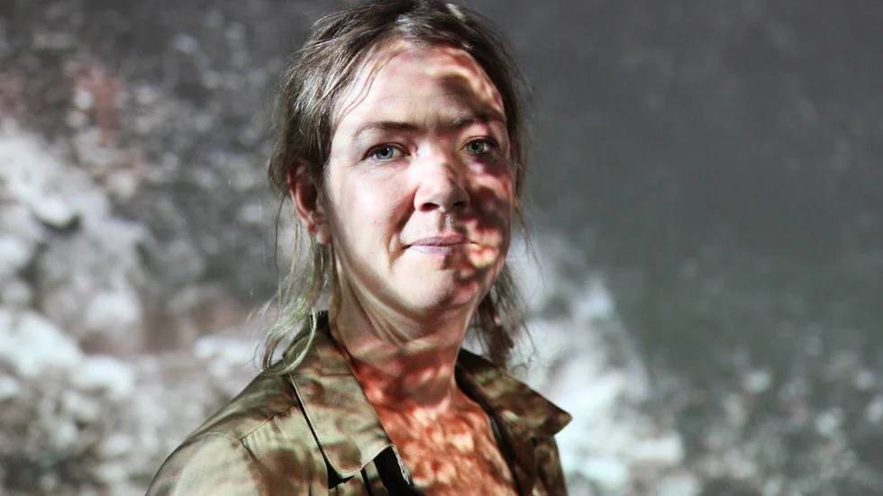 Elin Maria Johansson visar utställningen Echoes Part III i Ebelingmuseet i Torshälla under hela hösten. 