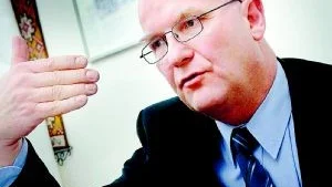 "Orättvisor ska bort." Krister Örnfjäder (s) skriver att det blir återställare om socialdemokraterna vinner nästa val. Arkivbild: Anders Liljegren