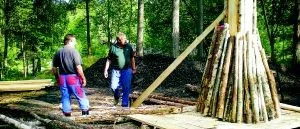 Nu byggs åter en mila i Hulthorva