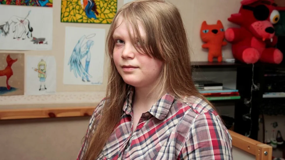 Thea Läbom, 14 år, tar hem andrapriset i EP:s novelltävling. Hennes novell heter Jag är den som ljuger.