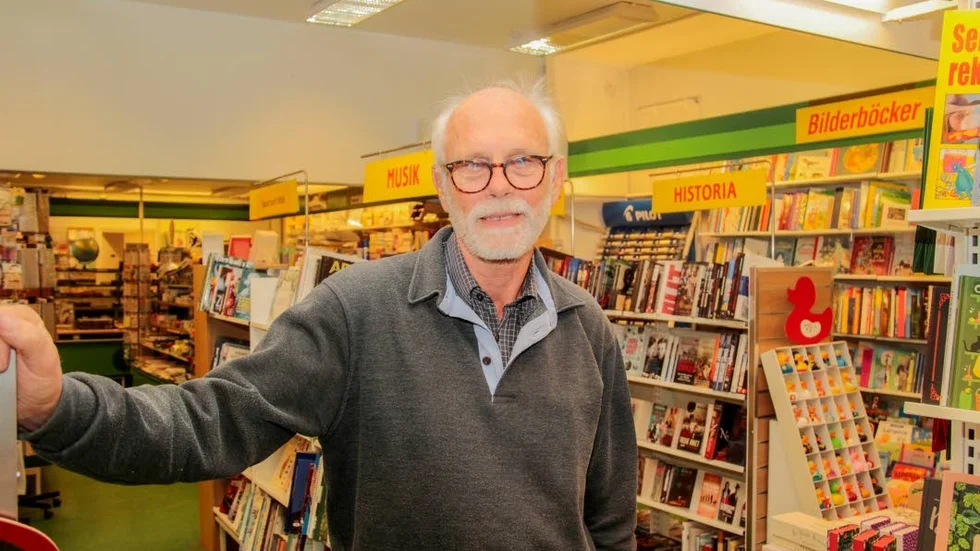 Göran Alle, Gestbloms Böcker & Papper:  ”Vi har ingen webbutik eftersom det är svårt att få våra kunder att hitta dit. Hur hittar man till Gestbloms webbhandel, när det finns många andra ställen, enbart ett klick bort ett klick bort. Jag ser en svårighet i förhållanden till kostanden. Jag började med en webbutik för kontorsmaterial för 10 år sedan men jag lade ner den efter ett halvår eftersom jag insåg att det skulle ta för mycket tid och pengar.