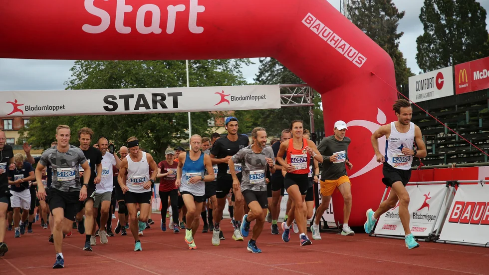 Daniel Antonsson tog starten och var ohotad etta över 10 km.