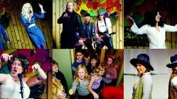 Stjärnkavalkad. Abba. Blond, Di Leva och Gloria Gaynor. Det var bara stora stjärnor som uppträdde i Breviksskolans matsal på torsdagen. Foto: Anders Steiner