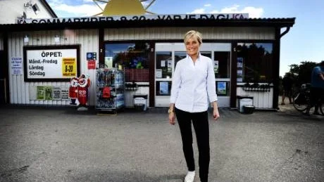 Nu är VT:s reporter Frida Andersson på plats i Loftahammar.Foto: Ola Axman