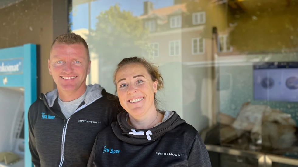 Rebecca Hennermark och Gunnar Isdal satsar på hundbutik i Borensberg. 