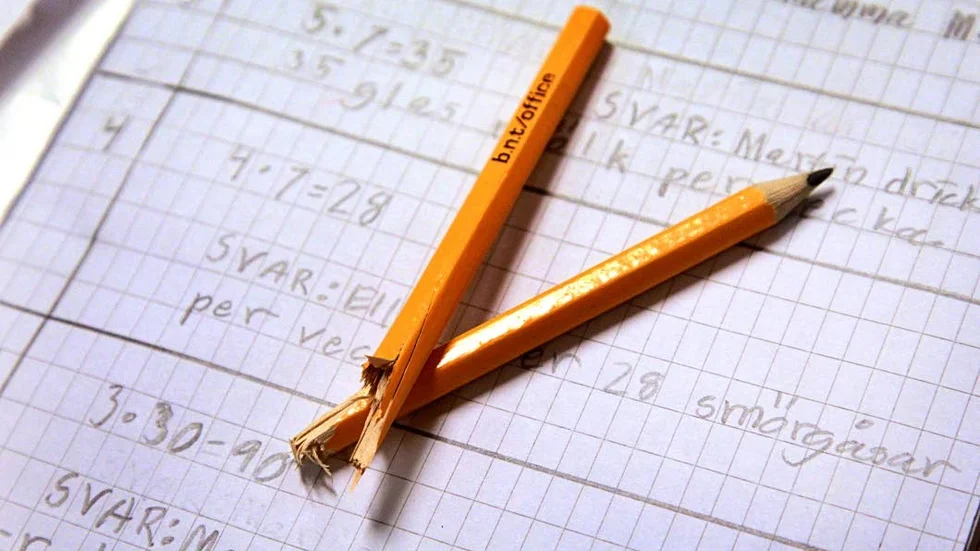 Att genomföra nationella prov i SO och NO redan i årskurs sex är numera upp till varje skola.