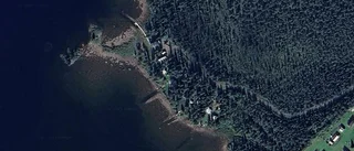 40 kvadratmeter stor stuga i Kiruna får nya ägare
