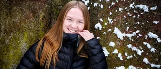 Ebba Sjögren på väg bort från DFK