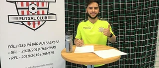 Nyförvärvet såg rött – missar hemmapremiär