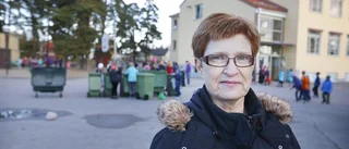Grön flagg vajar på Hällbyskolan