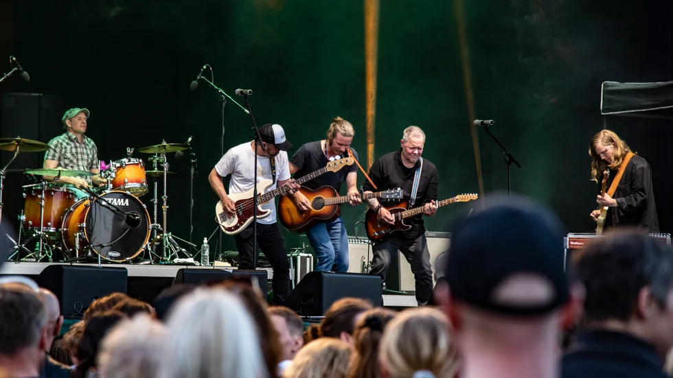 Björn Pettersson Thuuri, Reine Tuoremaa och Tony Björkenvall hade roligt ihop en sista gång när Willy Clay Band avslutade eran på Kirunafestivalen.