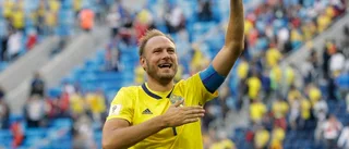 Hyllningen till svenska VM-hjälten Andreas Granqvist – tatuerade in hans matchtröja på benen