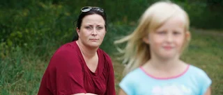 6-åriga Lillie-Anne lämnades på gatan när fritidspersonalen gick hem – Kommunens förklaring: Trodde hon hade hämtats