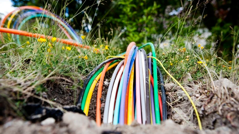 Drygt tio miljoner har länsstyrelsen beviljat till fiberprojektet på Sealön.