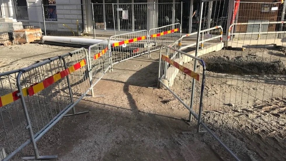 Öppen passage igen men det kostade en polisanmälan.