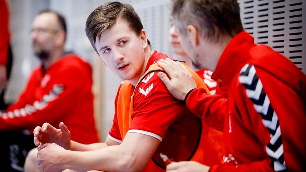 Marcus Ekman, på väg tillbaka efter lång tids skadefrånvaro, fångad på bild under Guifs sista träningspass inför onsdagens drabbning i Kristianstad dit Eskilstunalaget åker med gott självförtroende och 1–1 i matcher.