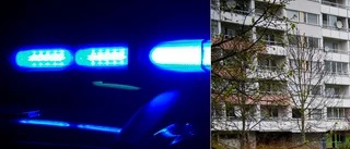 Brandmän utsatta för stenkastning – polis jagade ungdomsgäng i Nyköping