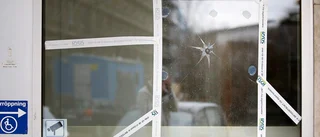 Stort antal fönster krossade i Torshälla