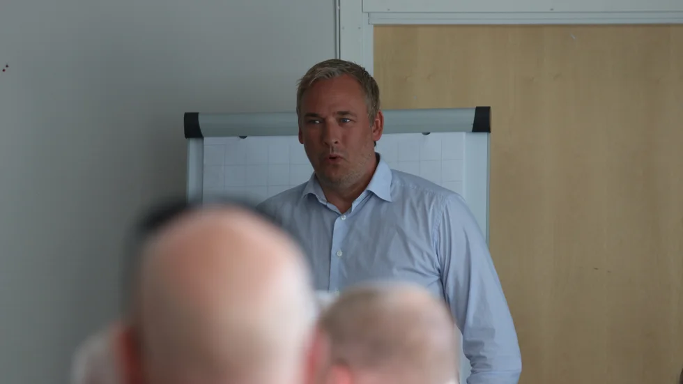 "Jag är fullt medveten om att det här är en stor utgift för alla familjer", säger Johan Lundström.