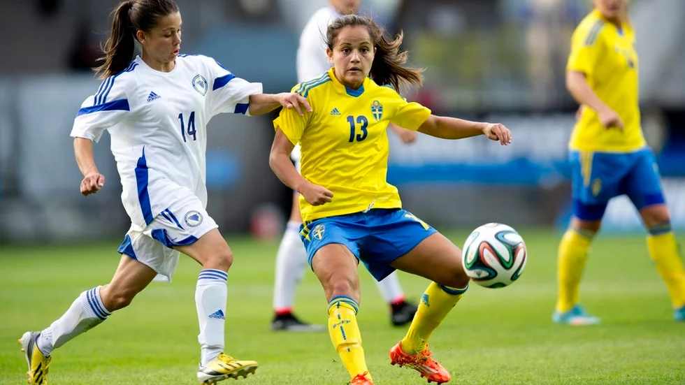 Malin Diaz är, enligt tidningens källor, tillbaka i landslaget.