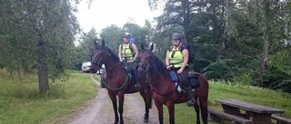 Rider för att samla in pengar till Hjärtebarnsfonden