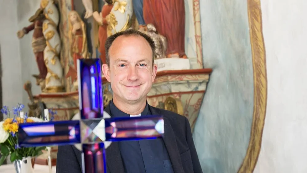 Henning Plath slutar som präst i Motala. Hans nya arbetsplats blir Sankt Olai kyrka i Norrköping.