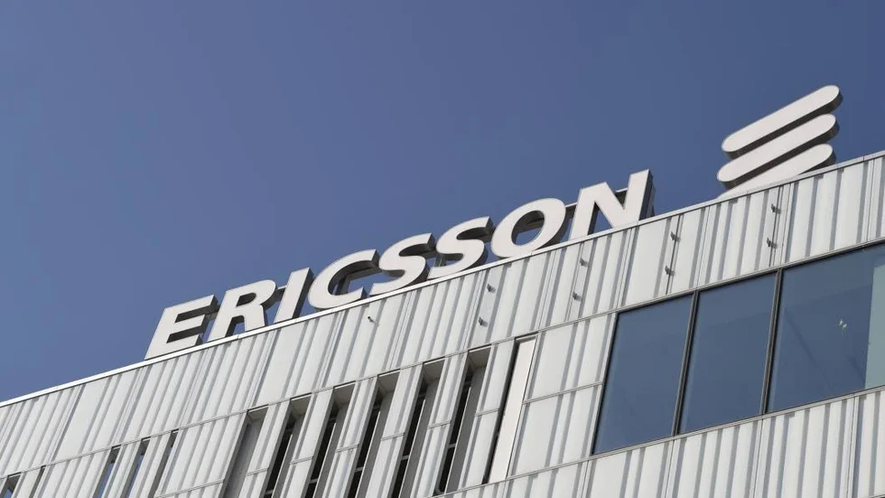 Storföretag. Ericsson är på väg att kraftigt minska, eller helt lägga ner, tillverkningen i Sverige.
