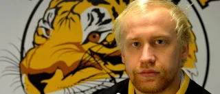 Nye centern spelar mot VIK
