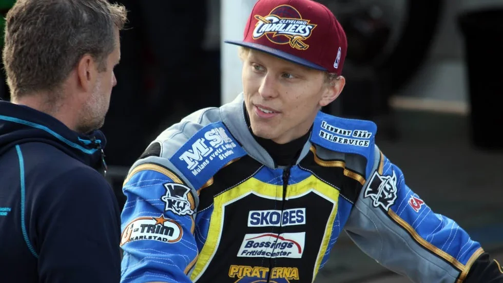 TILLBAKA. Victor Palovaara återkommer i Piratlaget till dubbelmötet med Indianerna. Han kommer in i stället för Jonas Davidsson.