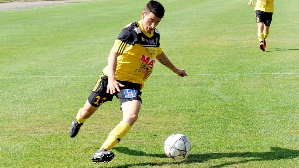Ergest Fasko har tidigare spelat för Västerviks FF men kommer att tillhöra IFK Västervik nästa säsong.
