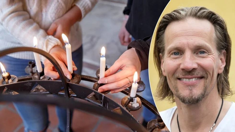Magnus Bäcklund uppträder tillsammans med körsångare i Ödeshög i samband med "Earth week".