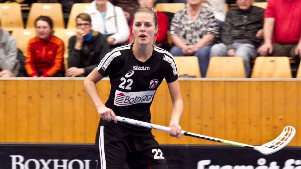 Amanda Larsson kommer vara med i samtliga återstående seriematcher för Libk.