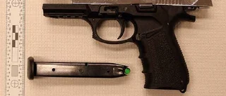 Körde omkring med skarp pistol