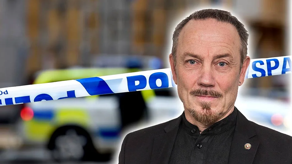 Björn G Stenberg tipsar om nya deckare för hängmattan.