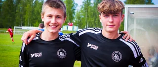 Stort fotbollsläger fyllde Backavallen