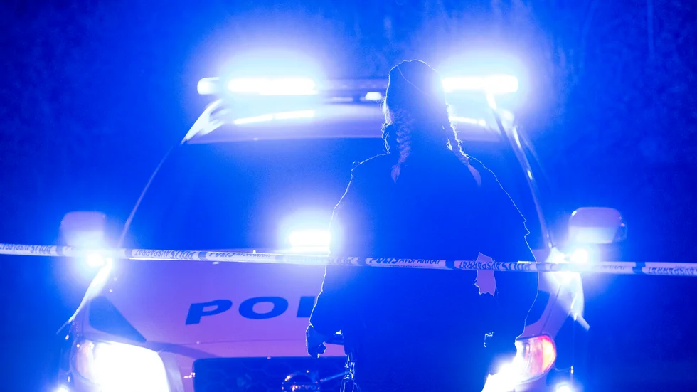 En minderårig pojke greps i polisinsatsen.